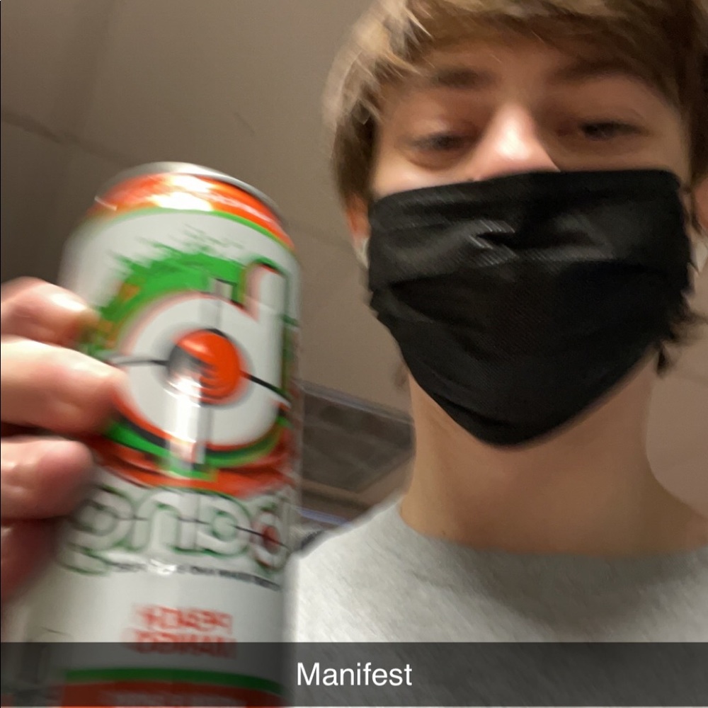 Meet your Posher, Zachary